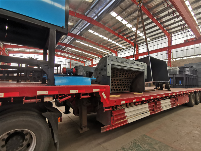 1600型<a href='http://www.fqkmkff.cn/psxl/1279.html' target='_blank'><span>廢鋁破碎</span></a>機(jī)發(fā)貨